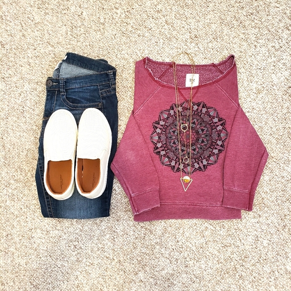 Billabong Tops - Billabong Women's Relaxed Cropped Crew Sweatshirt